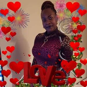 Meet your Posher, Omaris